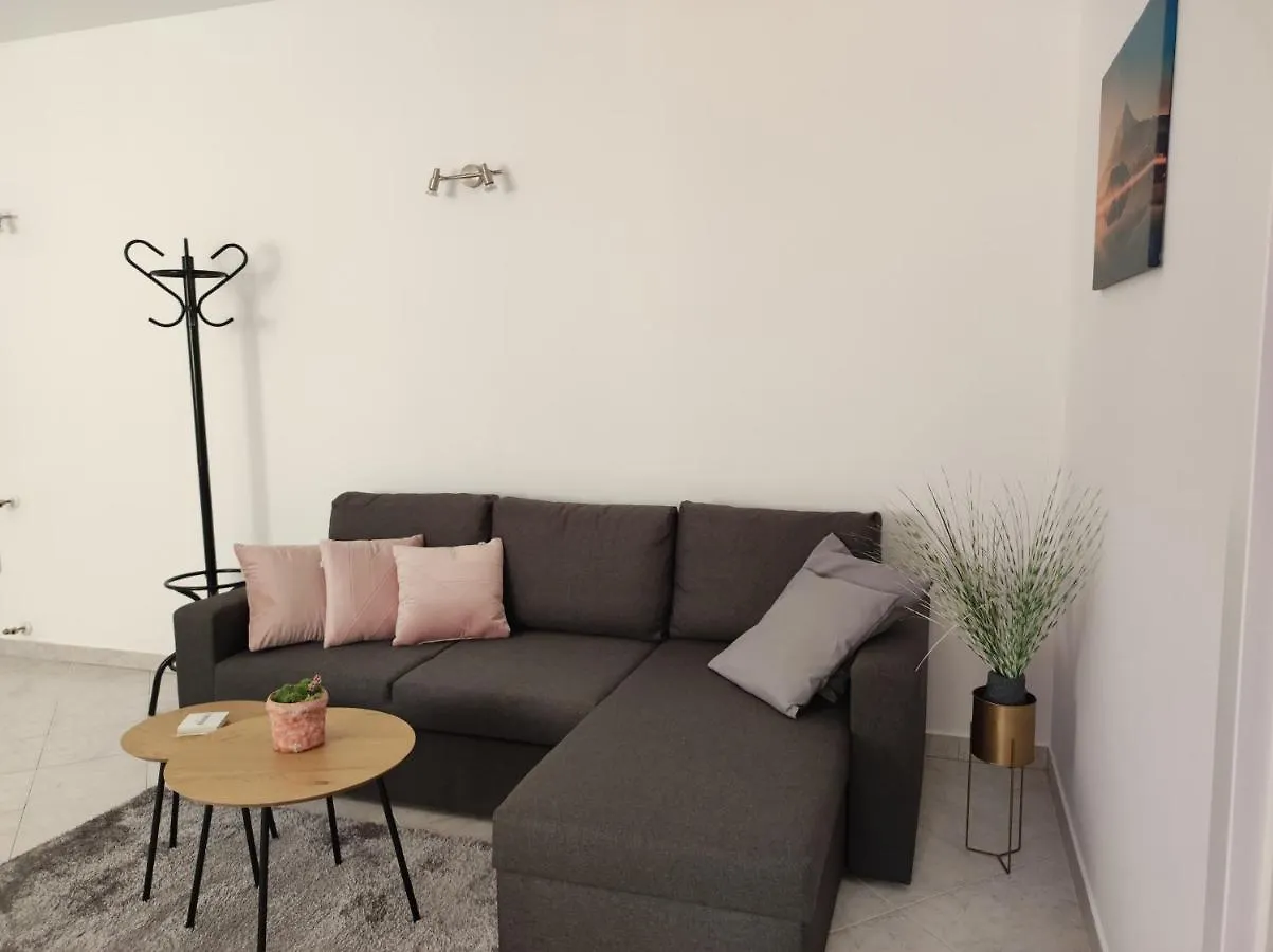 Apartments Erenda