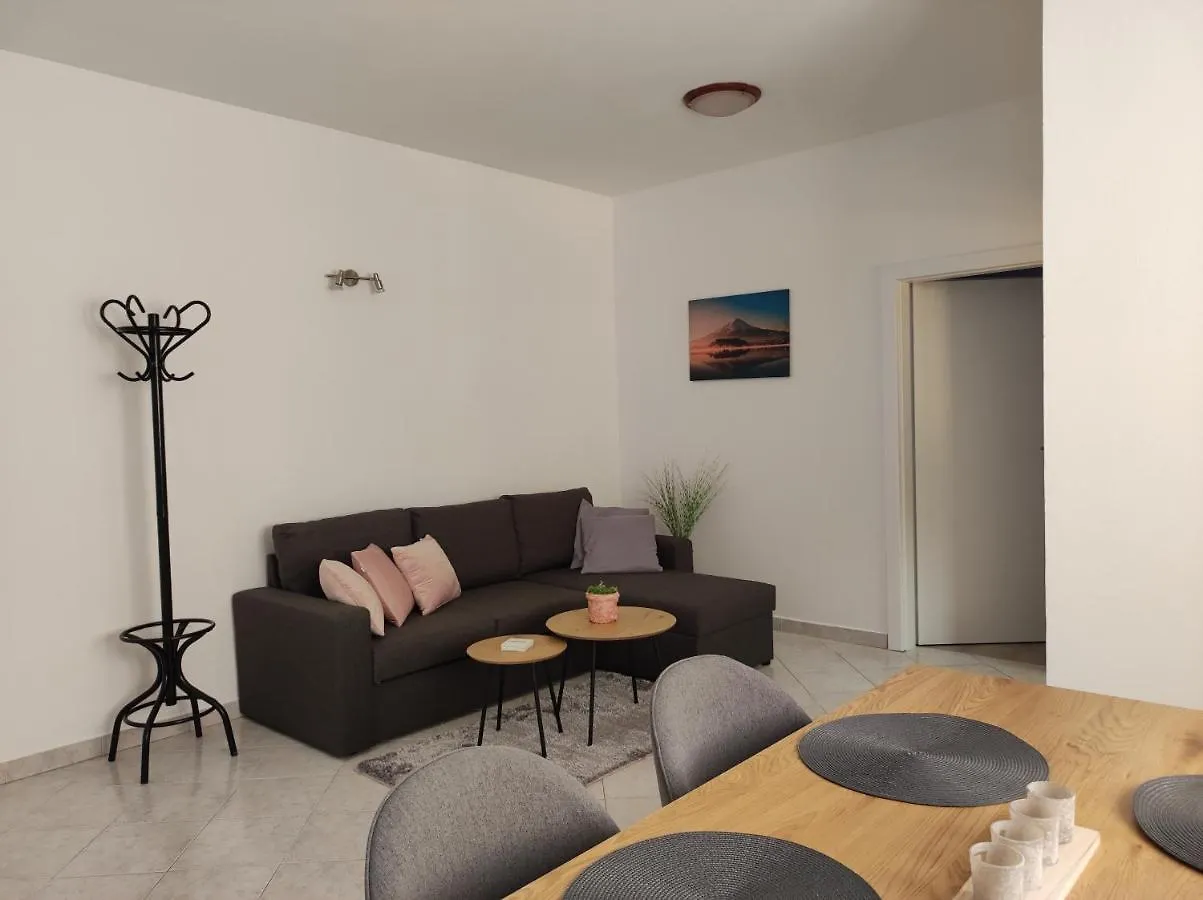 Apartments Erenda  Fuskulin