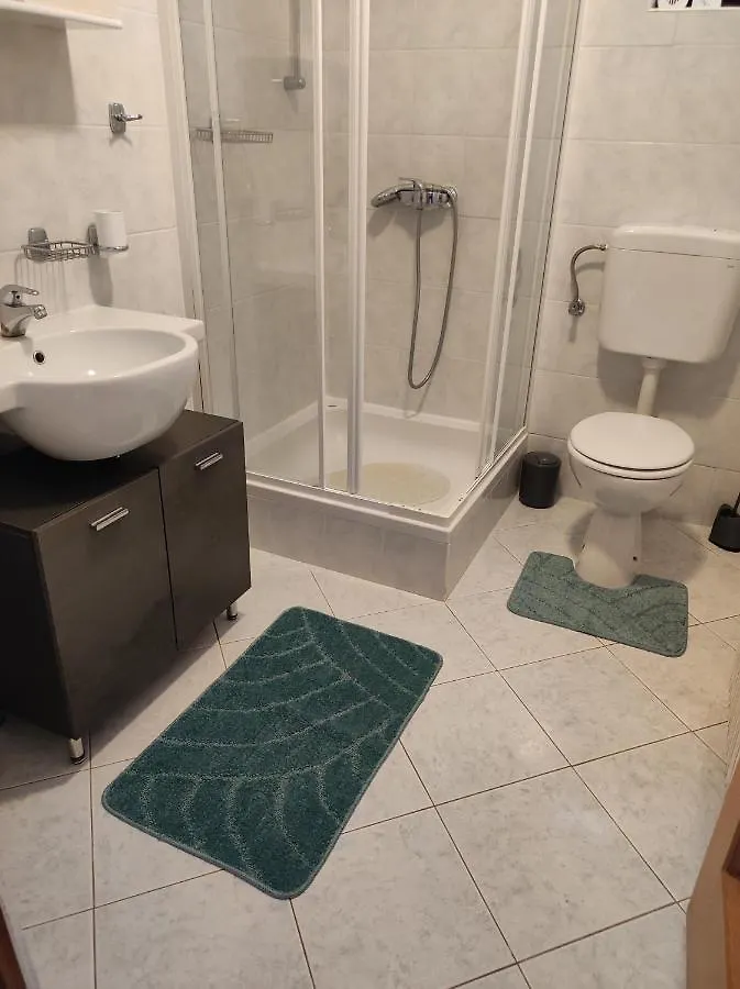 Apartments Erenda Fuskulin Croatia