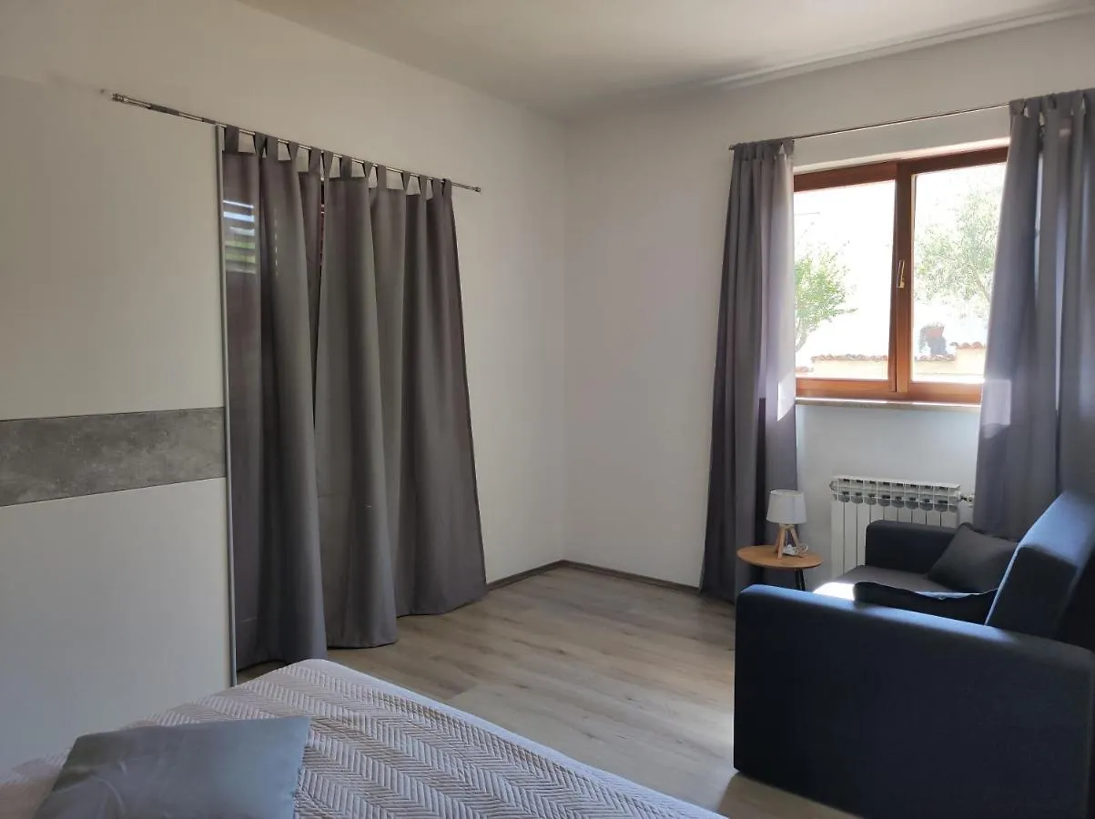 Apartments Erenda Fuskulin Croatia